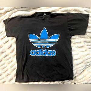 Large Vintage black and blue Adidas tshirt. 1990s